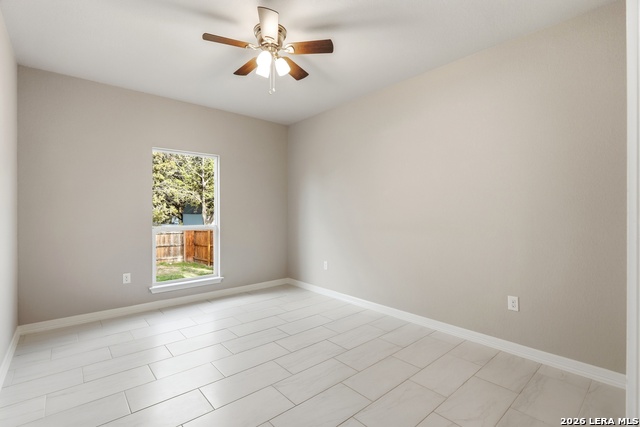 Image 20 of 33 For 1224 Blueridge Dr