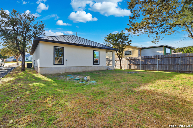 Image 26 of 33 For 1224 Blueridge Dr