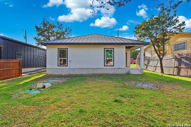 Image 27 of 33 For 1224 Blueridge Dr