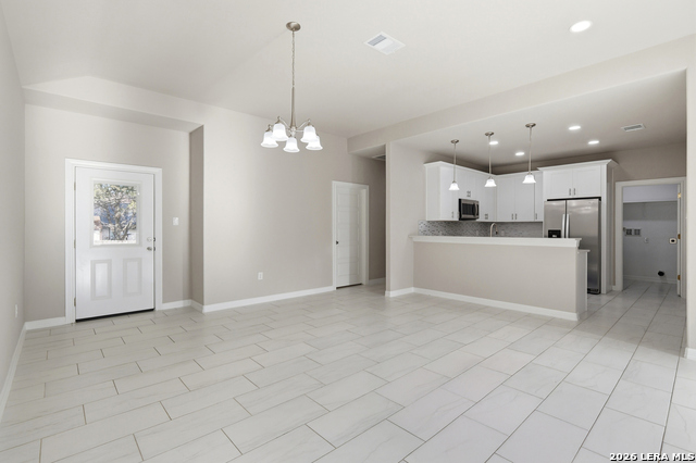 Image 5 of 33 For 1224 Blueridge Dr