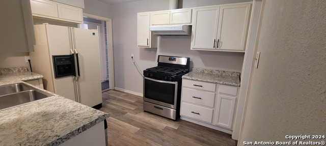 Image 2 of 5 For 111 Colton Dr