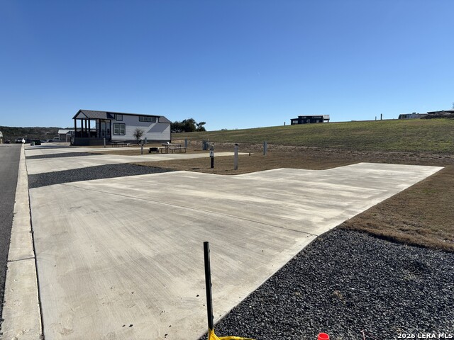 Image 3 of 17 For 5386 Ranch Road 1376 #141