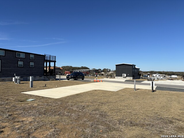 Image 7 of 17 For 5386 Ranch Road 1376 #141