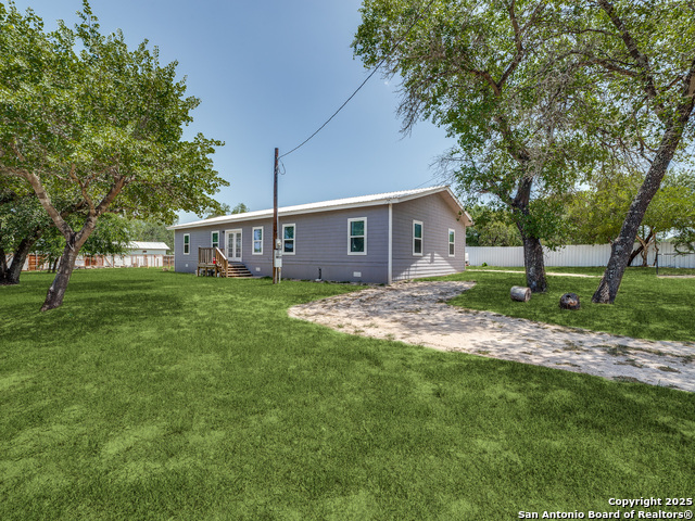 Details for 22806 Shady Forest Dr, Elmendorf, TX 78112