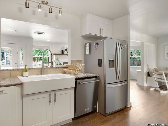 Image 21 of 36 For 115 Verdant Street