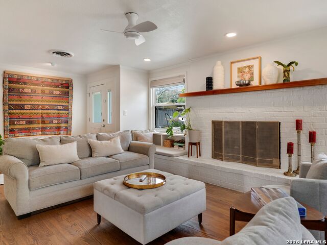 Image 24 of 36 For 115 Verdant Street