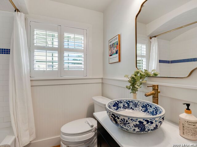 Image 5 of 36 For 115 Verdant Street