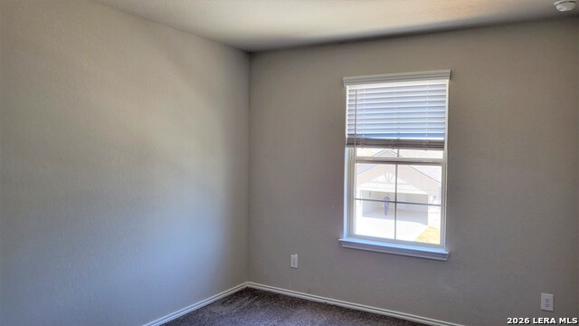 Image 20 of 34 For 2440 Ayers Dr