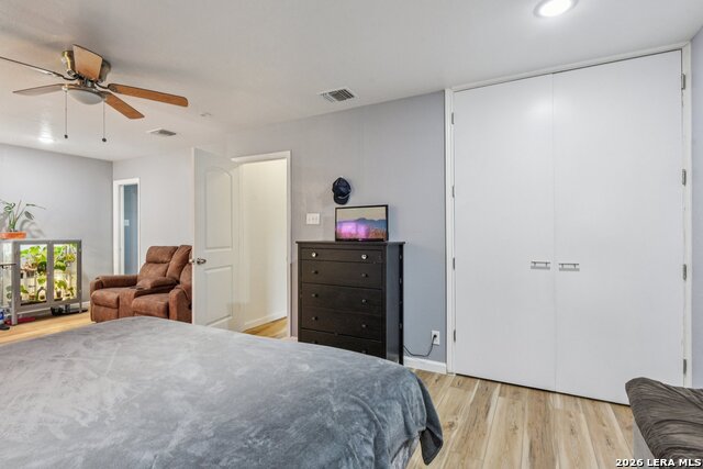 Image 16 of 32 For 6267 Apple Valley