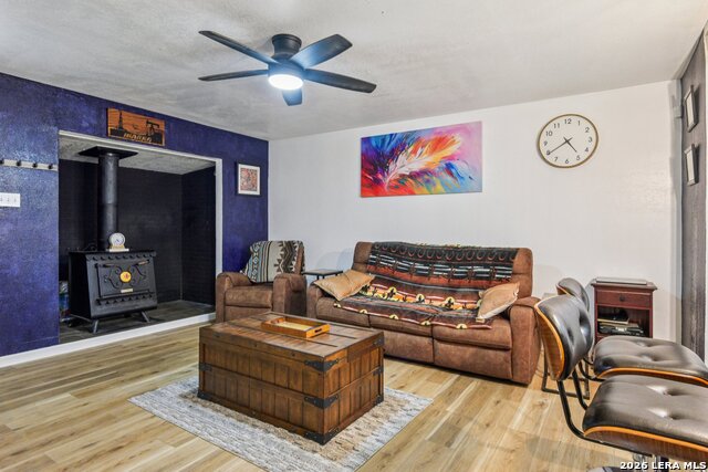 Image 3 of 32 For 6267 Apple Valley