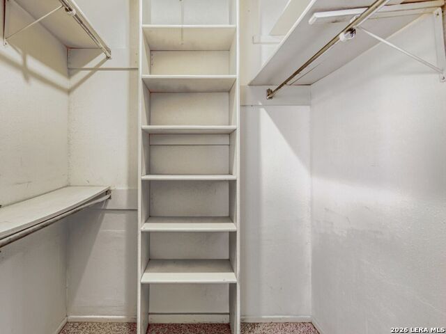 Listing photo id 18 for 9714 Bay View Dr