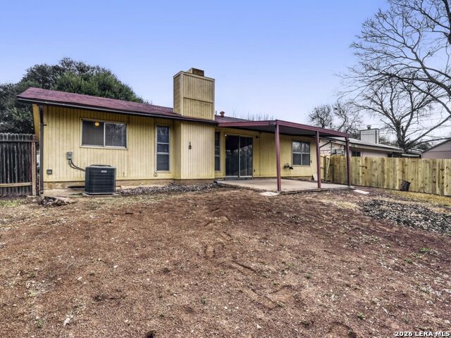 Listing photo id 24 for 9714 Bay View Dr