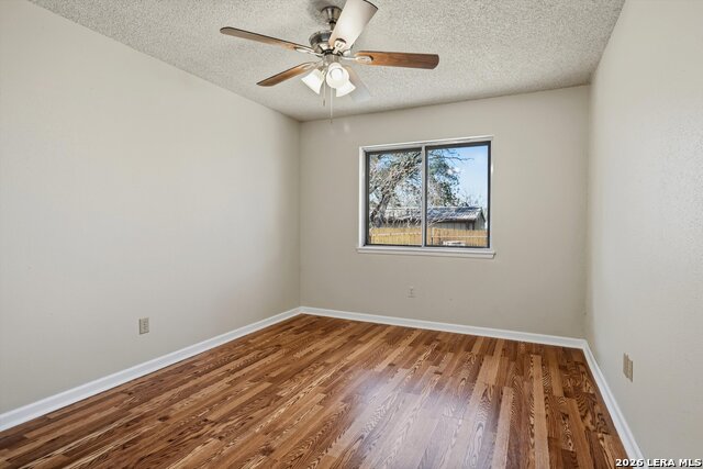 Image 23 of 32 For 1407 Hospital Blvd