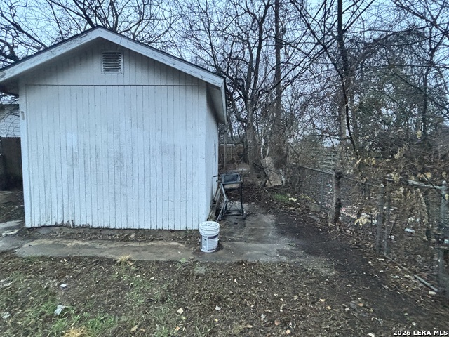 Image 8 of 8 For 2223 Hays  