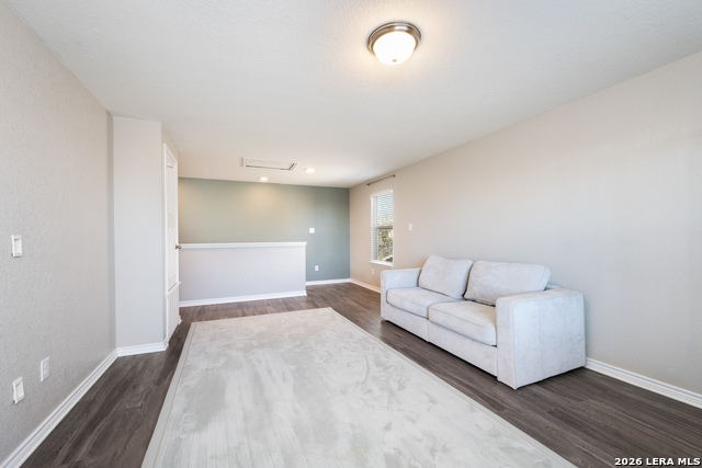 Image 19 of 41 For 7814 Blackhawk Pass