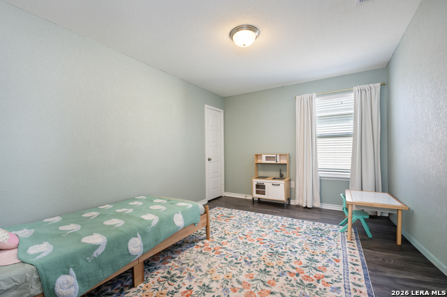 Image 25 of 41 For 7814 Blackhawk Pass