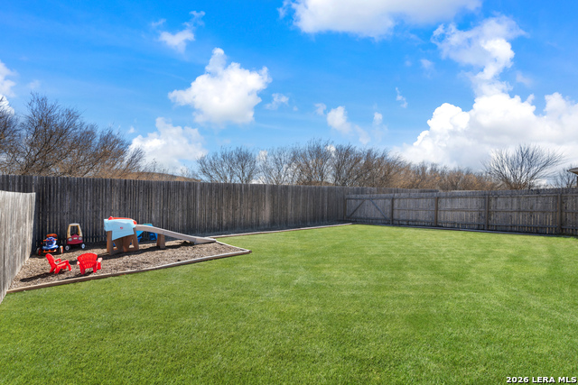 Image 33 of 41 For 7814 Blackhawk Pass