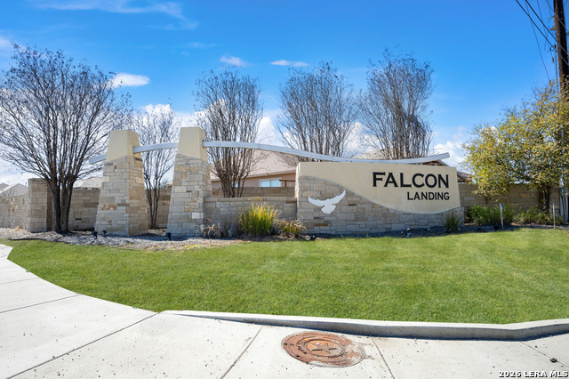 Image 34 of 41 For 7814 Blackhawk Pass