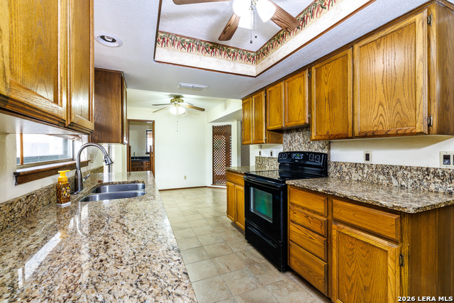 Image 14 of 51 For 209 Coventry Ln.