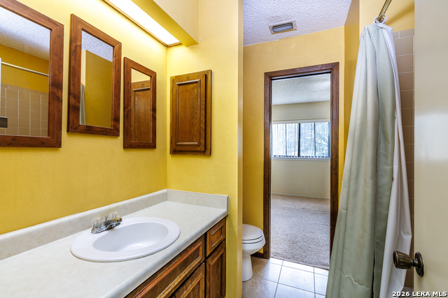 Image 39 of 51 For 209 Coventry Ln.