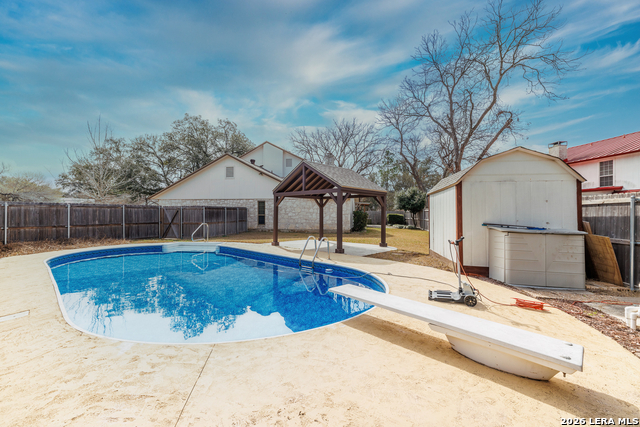 Image 47 of 51 For 209 Coventry Ln.