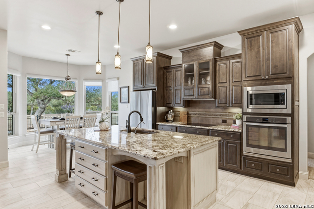 Image 11 of 62 For 115 Eli Chandler E