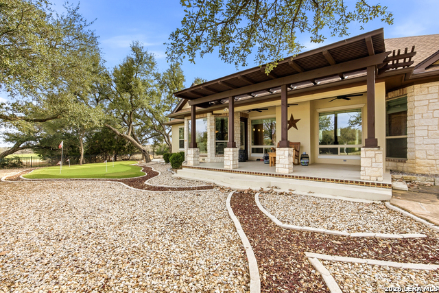 Image 34 of 62 For 115 Eli Chandler E