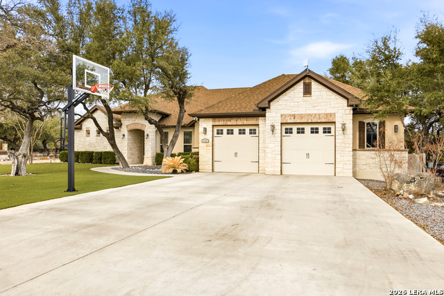 Image 44 of 62 For 115 Eli Chandler E