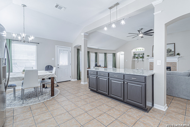 Listing photo id 12 for 1815 Indian Paint Brush