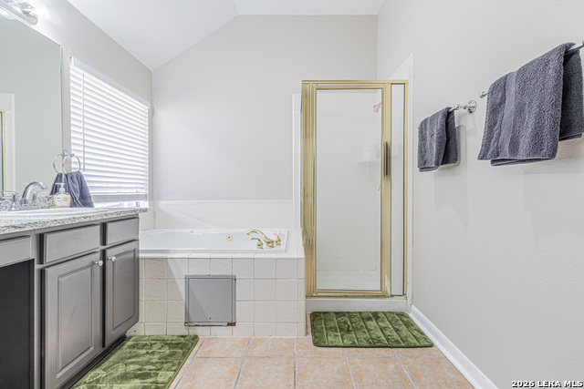 Listing photo id 22 for 1815 Indian Paint Brush