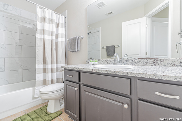 Listing photo id 29 for 1815 Indian Paint Brush