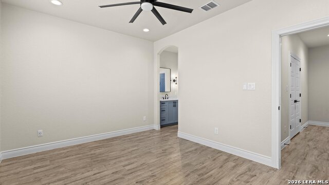 Image 36 of 48 For 619 Cambridge