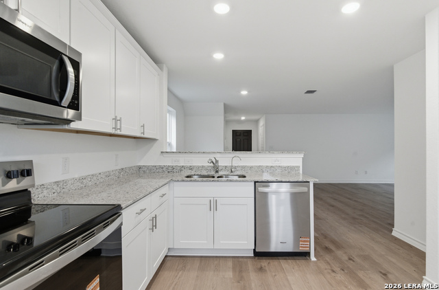 Image 9 of 31 For 438 White Heron Way