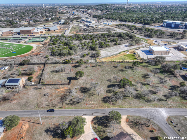 Image 26 of 33 For 314 Windsor  