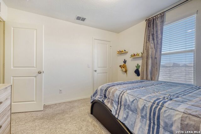 Image 15 of 28 For 5247 Hickory Pl