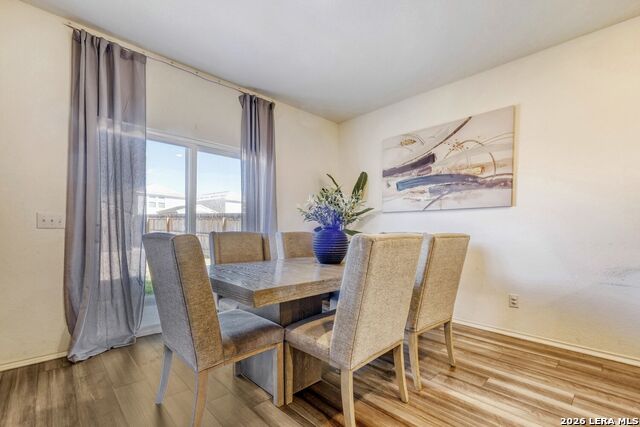 Image 7 of 28 For 5247 Hickory Pl