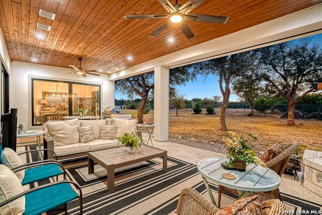 Image 30 of 35 For 2119 Andalusia