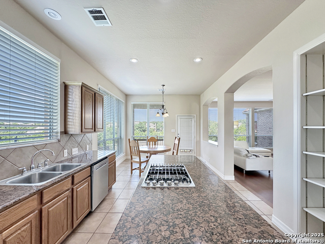 Image 12 of 35 For 43 Gazelle Field