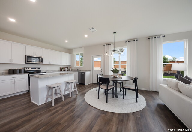 Image 4 of 18 For 475 White Heron Way