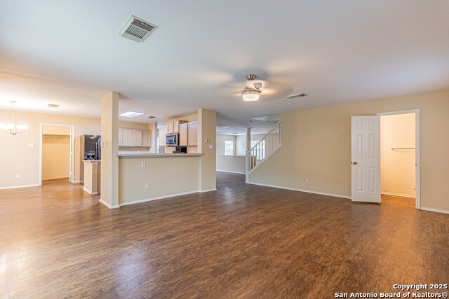 Image 13 of 50 For 416 Irongate Rdg