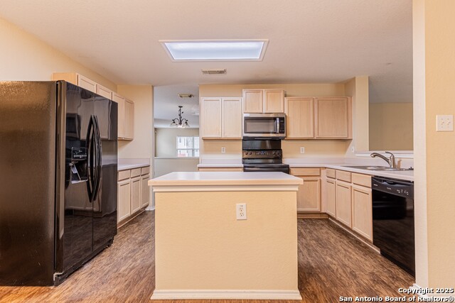 Image 19 of 50 For 416 Irongate Rdg