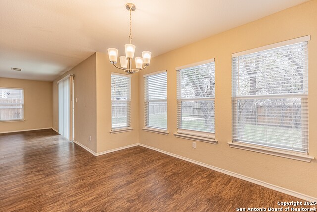 Image 23 of 50 For 416 Irongate Rdg