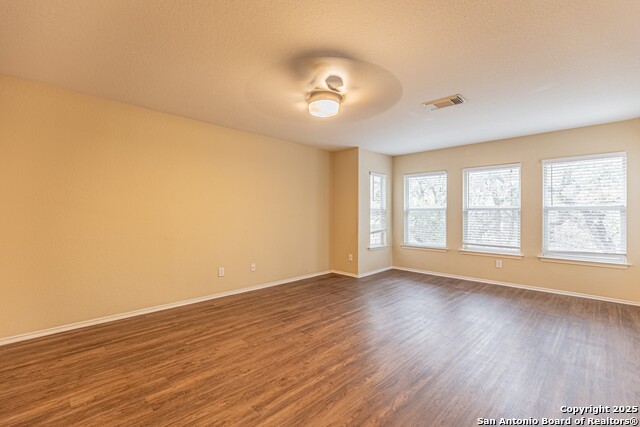 Image 39 of 50 For 416 Irongate Rdg