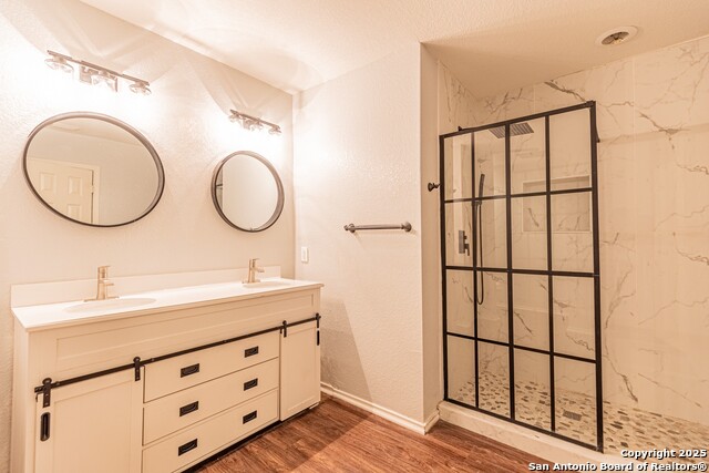 Image 42 of 50 For 416 Irongate Rdg