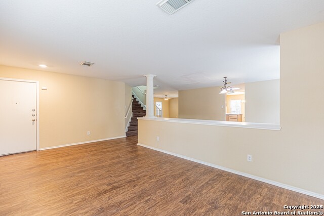 Image 5 of 50 For 416 Irongate Rdg