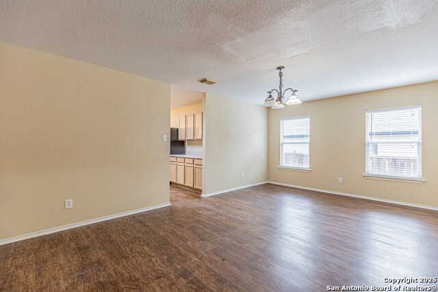 Image 7 of 50 For 416 Irongate Rdg