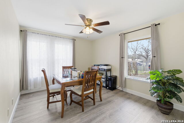 Image 10 of 58 For 819 Pecan St.