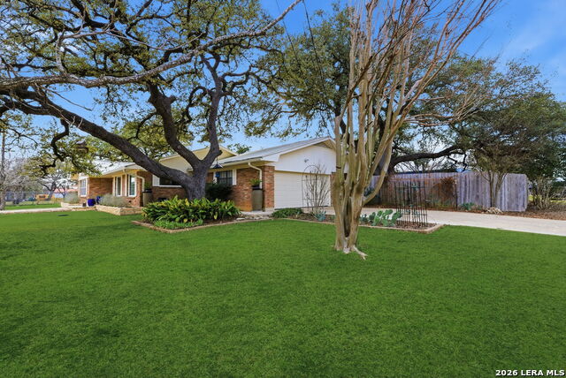 Image 5 of 58 For 819 Pecan St.