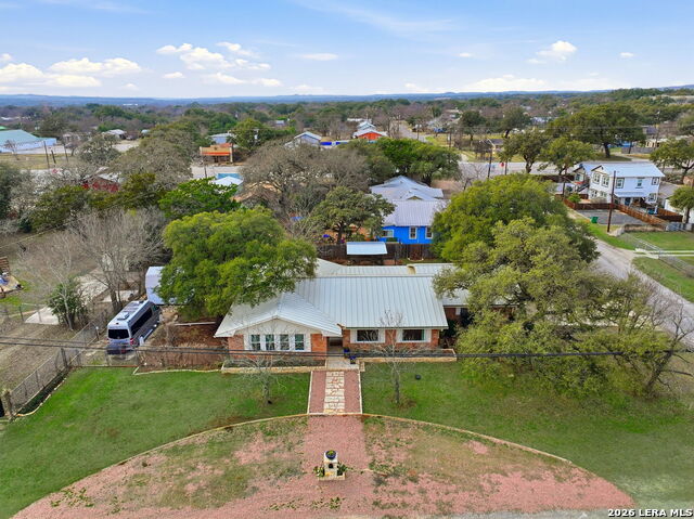 Image 51 of 58 For 819 Pecan St.