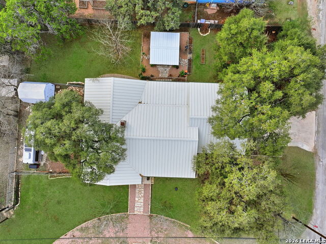 Image 54 of 58 For 819 Pecan St.